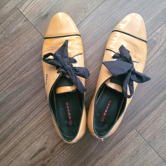 Prada Shoes - Prada Tan Leather Shoes with Black Accents TAGGED SIZE 41